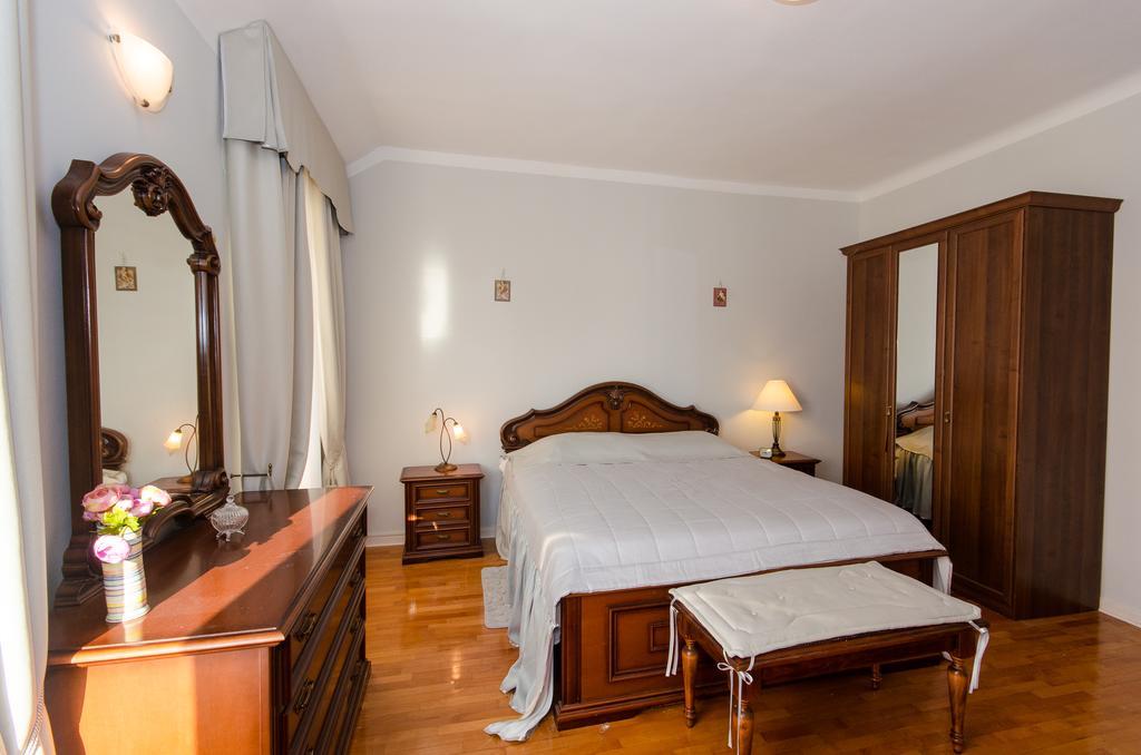 Apartment Noemi Rovinj Bagian luar foto